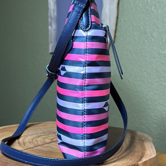 KATE SPADE Jae Nylon Lip Print Pink Multi Crossbody - Picture 6 of 16